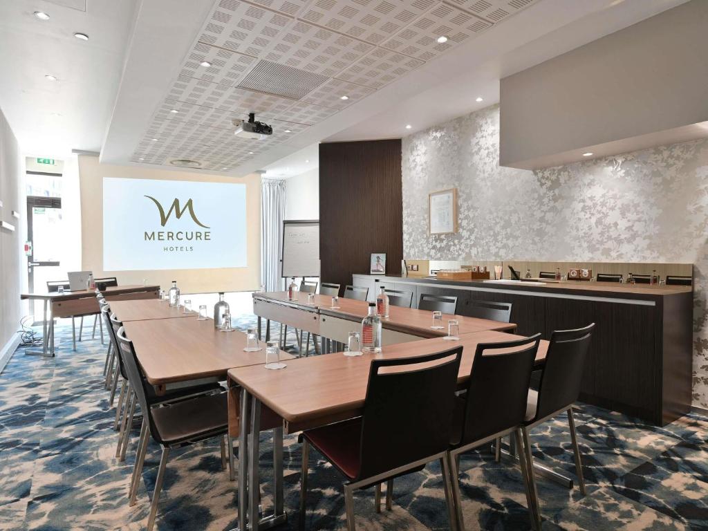 Mercure Marseille Centre Vieux Port - Resim 44