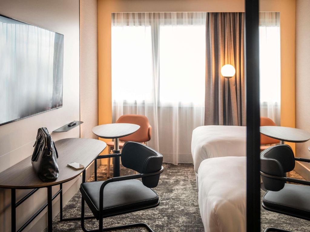 Novotel Angers Lac de Maine - Executive Room With Two Twin Beds