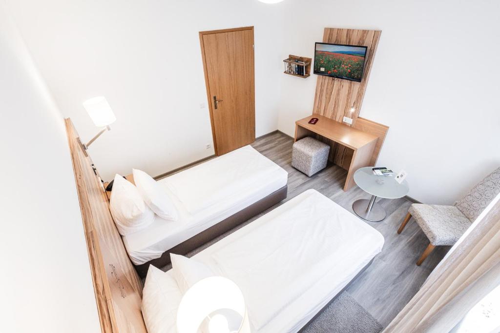 Landidyll Hotel Zum Alten Schloss - Double Room