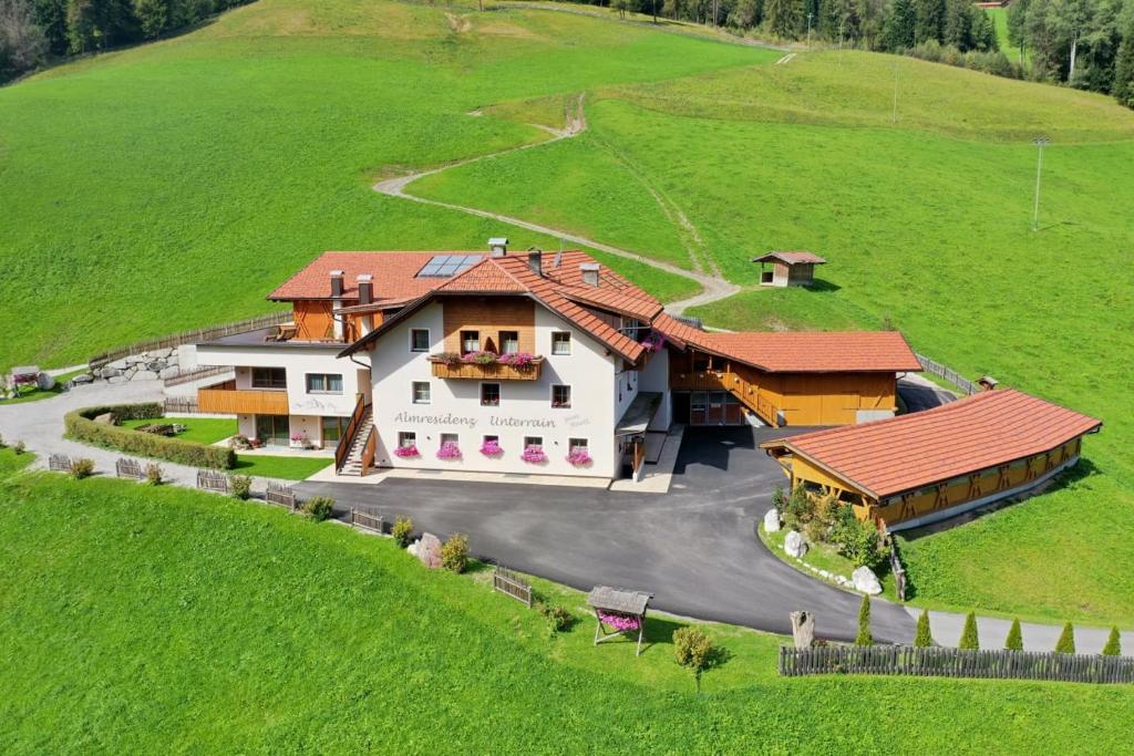 Clădirea în care este situat/ăpensiunea agroturistică