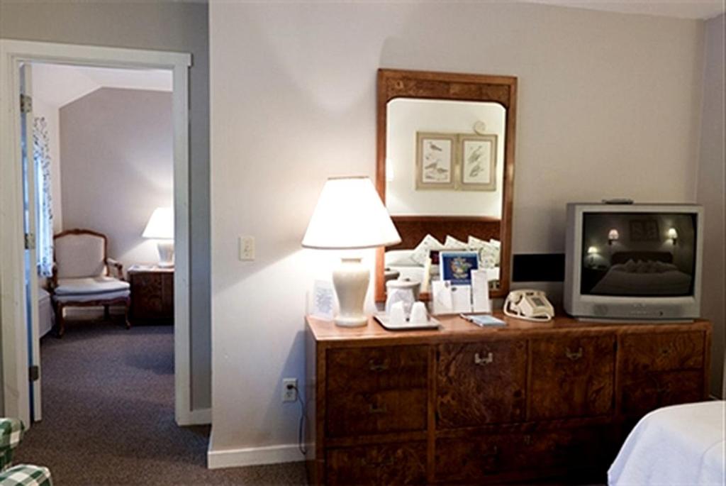 Gallery image of Wonderful Bed and Breakfast Accommodation for Four Guests near Belfast, Maine in Lincolnville