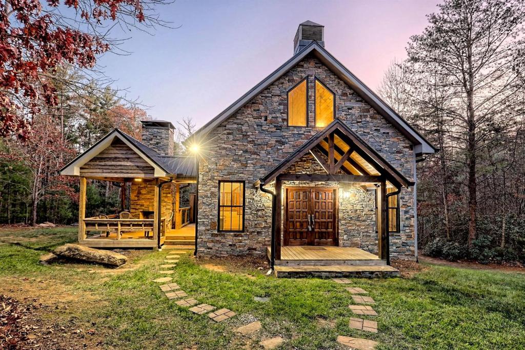 Το κτήριο όπου στεγάζεται  η παραθεριστική κατοικία