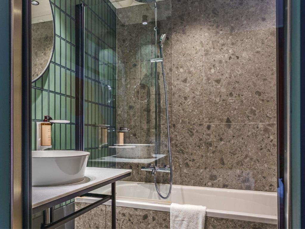 Mercure Dijon Centre Clemenceau - Resim 38