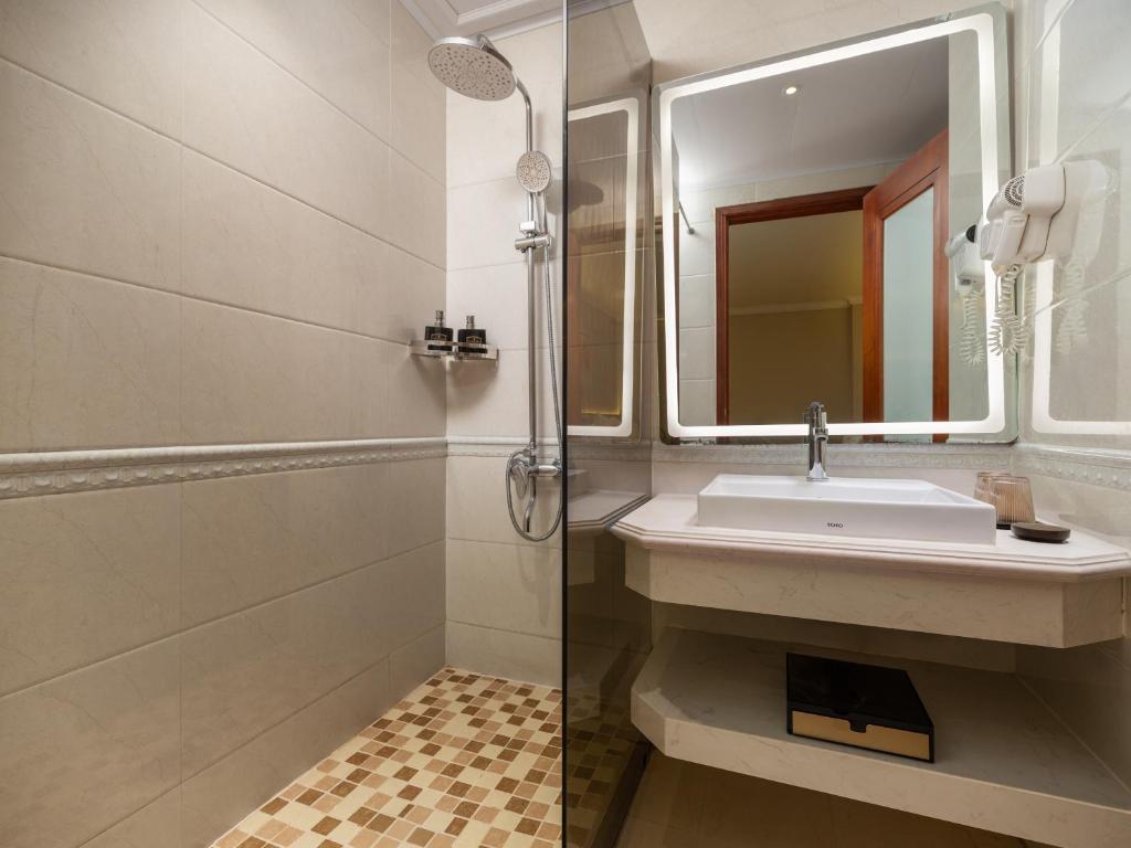 Hanoi Splendid Premium Hotel - 7