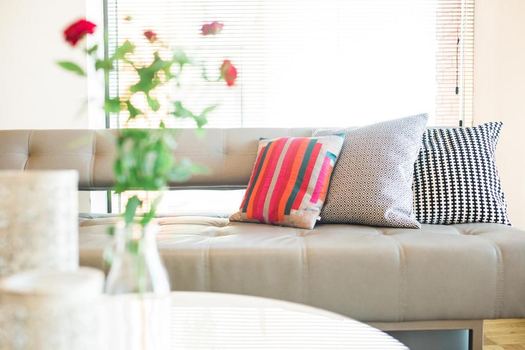 Modern Apartment in City Center - 9