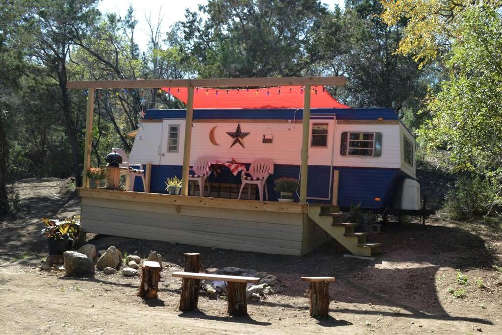 Bygningen som feriehuset ligger i