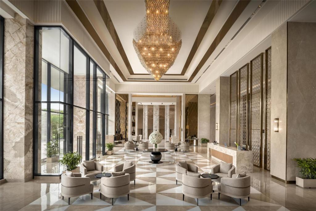 Radisson Hotel Delhi MG Road, New Delhi (updated prices 2026)