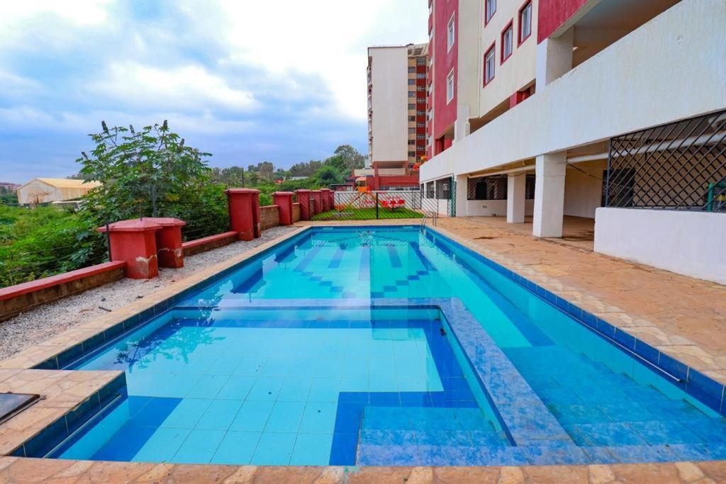 Πισίνα στο ή κοντά στο Belaire Bnb one bedroom in Thindigua kiambu road