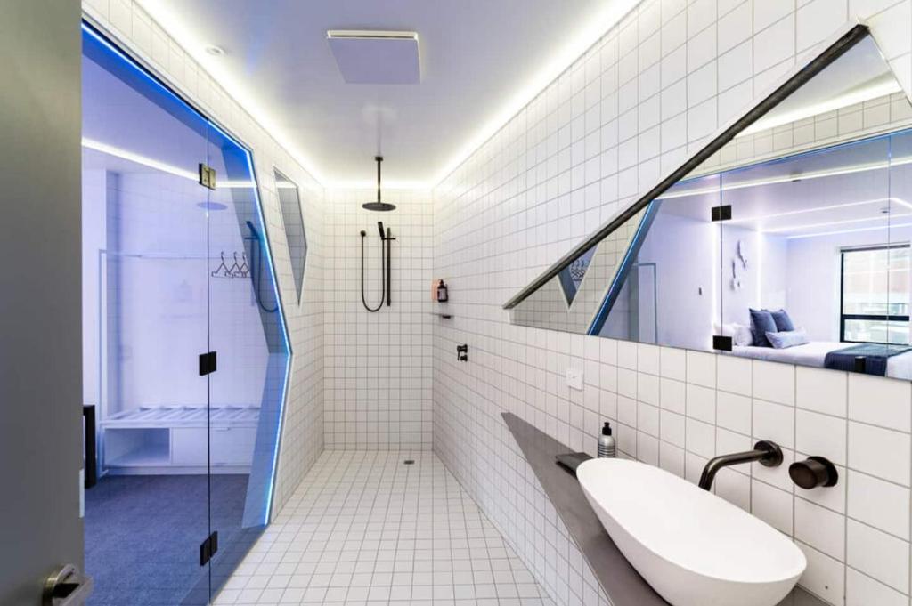 Entire 4 Room Boutique Hotel - Central Dunedin - Resim 40