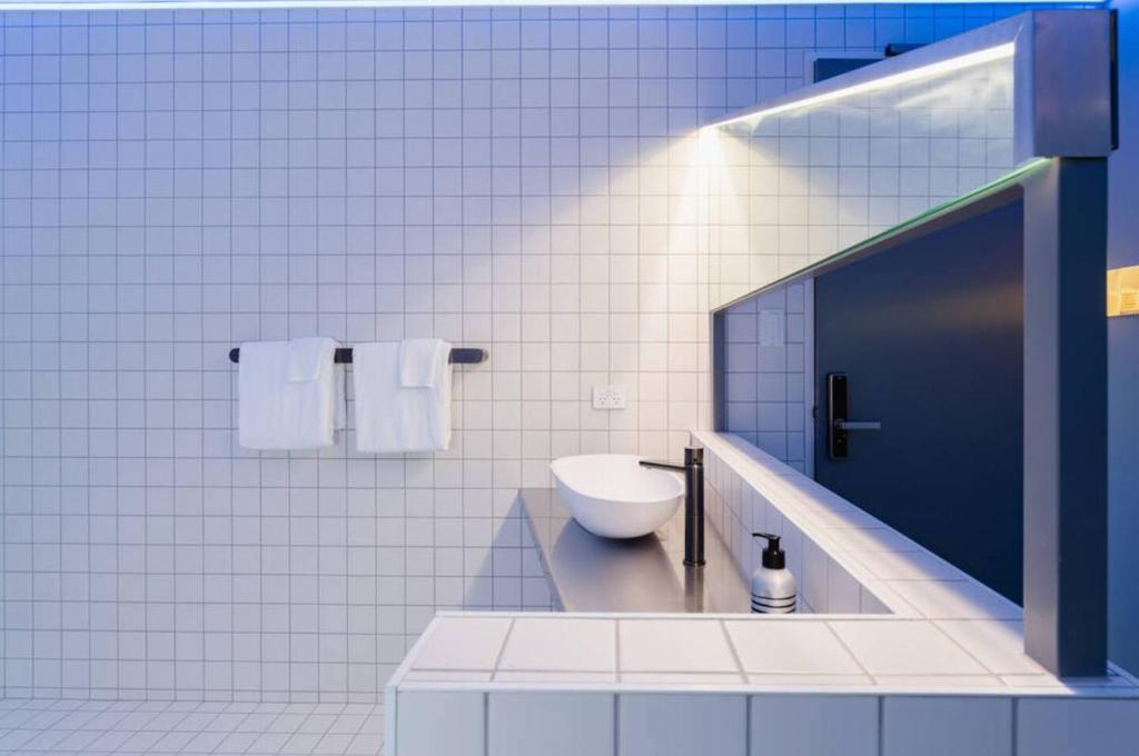 Entire 4 Room Boutique Hotel - Central Dunedin - Resim 29