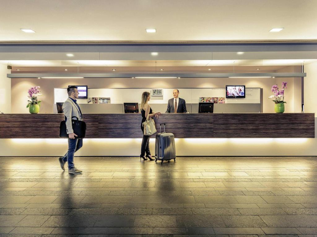 Mercure Hotel München Süd Messe - Resim 8