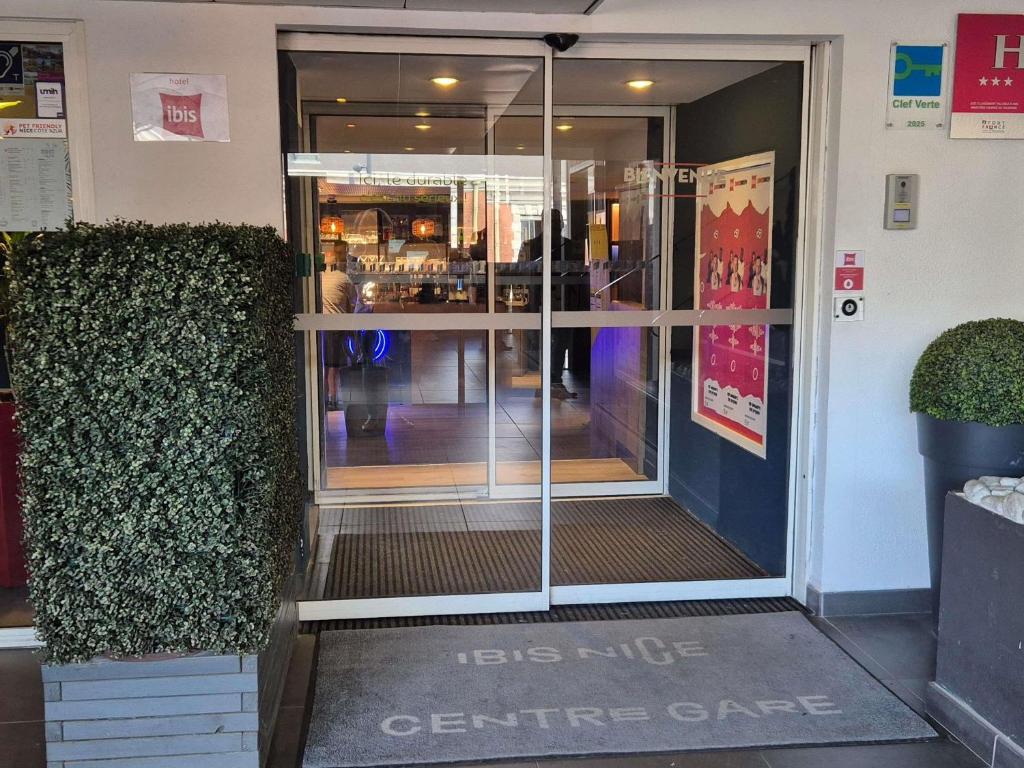 ibis Nice Centre Gare - Resim 9