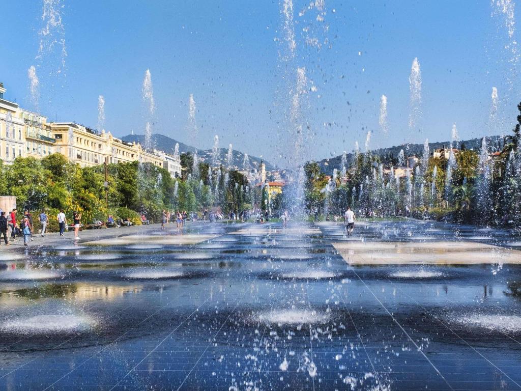 ibis Nice Centre Gare - Resim 10