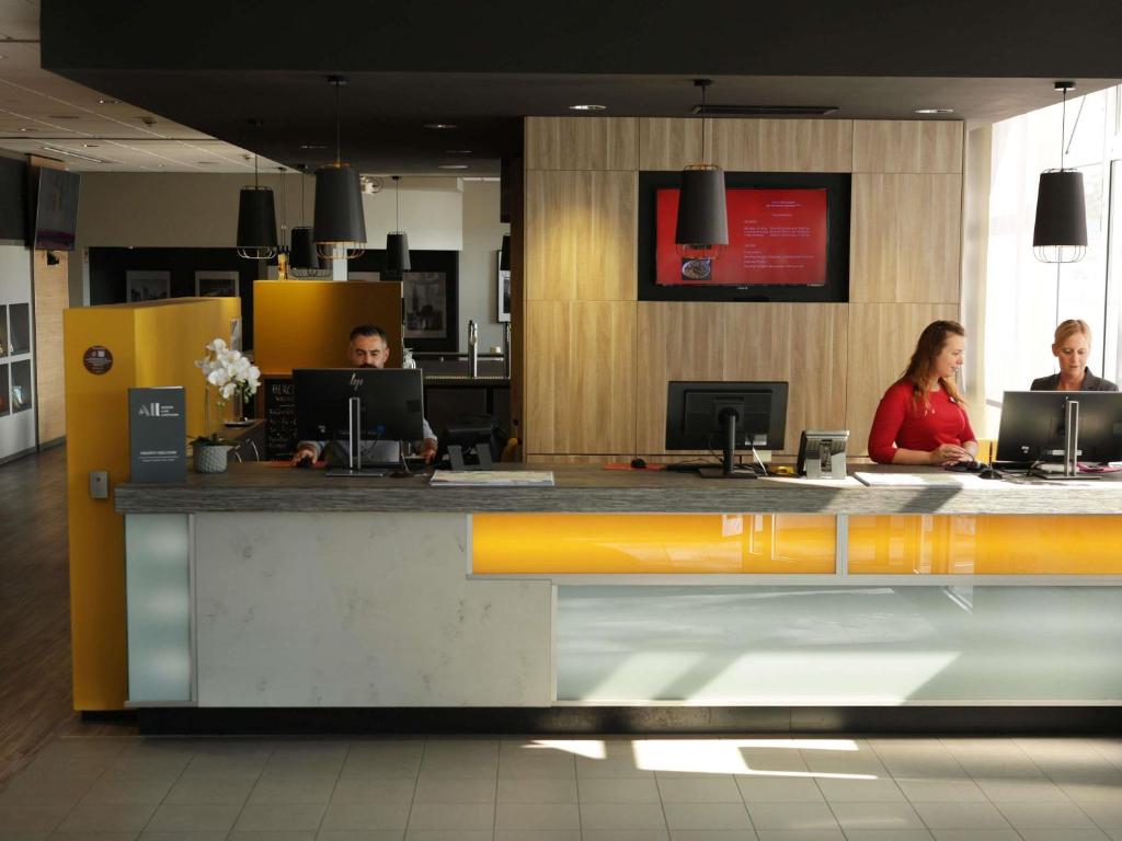 ibis Frankfurt Centrum - Resim 6