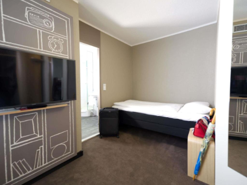 ibis Köln Centrum - Resim 27