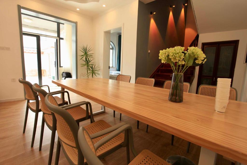 Ruang duduk di pine house