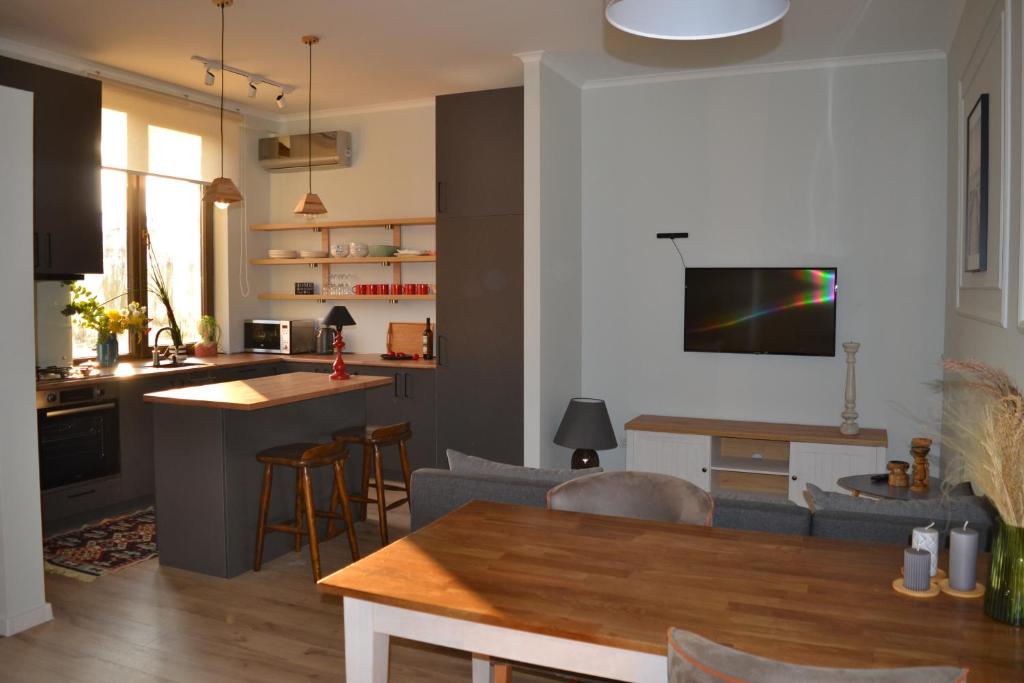 تصویر اتاق‌های Sairme Hill Apartments - تصویر ۲