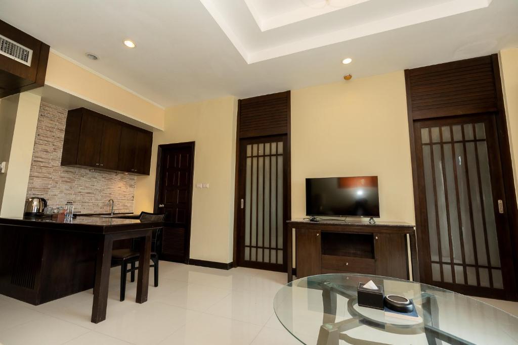 Sunday Chateau En Ville - Pattaya - Resim 25