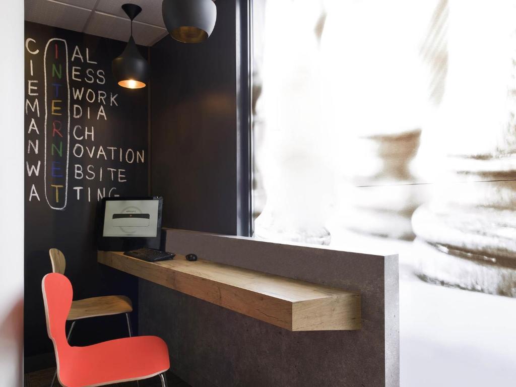 ibis Bordeaux Centre - Gare Saint-Jean - Resim 3