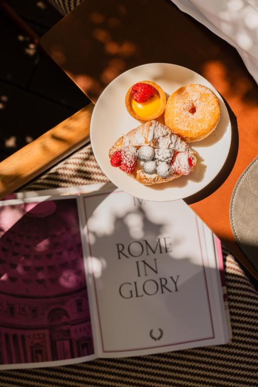 The Pantheon Iconic Rome Hotel, Autograph Collection - Resim 28