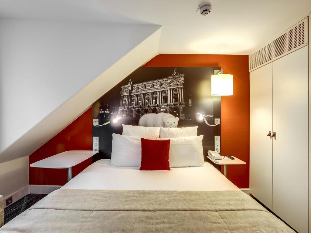 Mercure Paris Opera Louvre - Resim 9