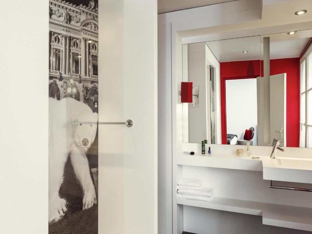 Mercure Paris Opera Louvre - Resim 32