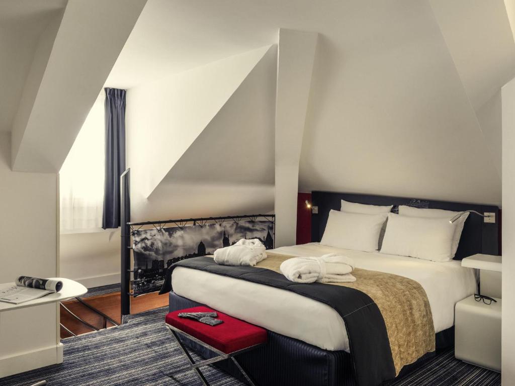 Mercure Paris Opera Louvre - Resim 12