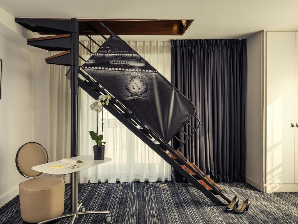 Mercure Paris Opera Louvre - Resim 14