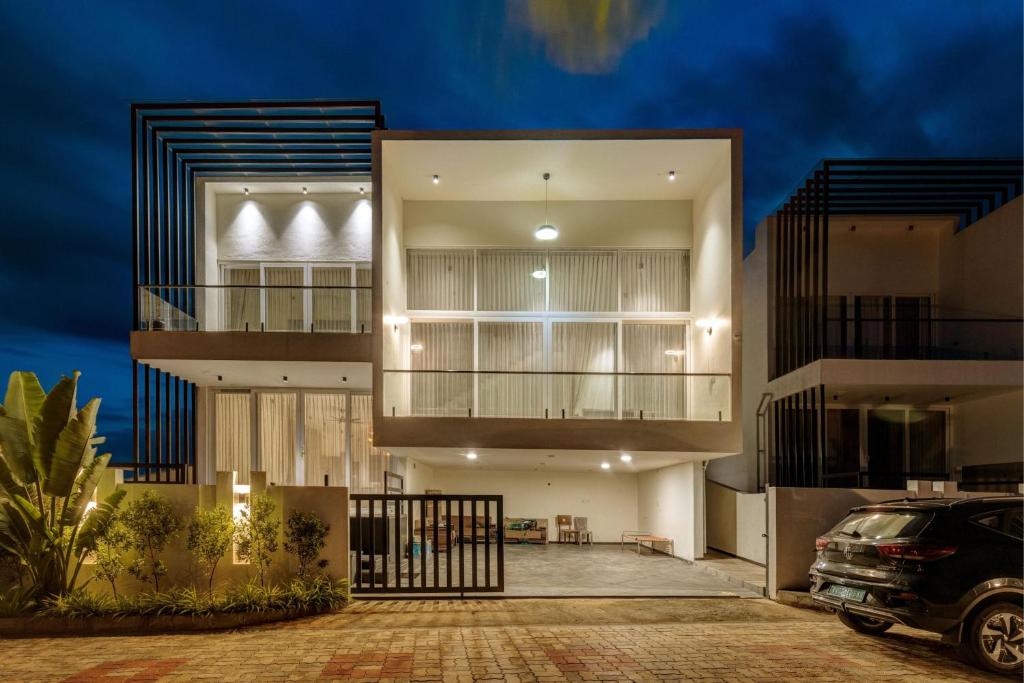 Budova, kde se vila nachází