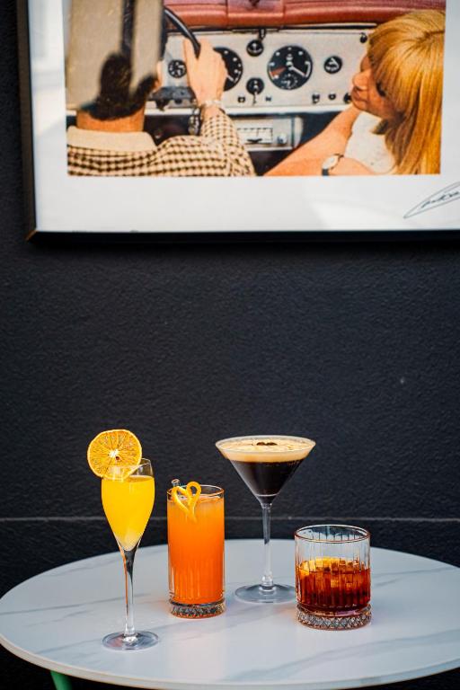 4Cardinals Boutique - Resim 43