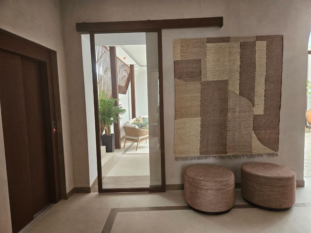 Puerta de la Ribera Suites - Resim 9