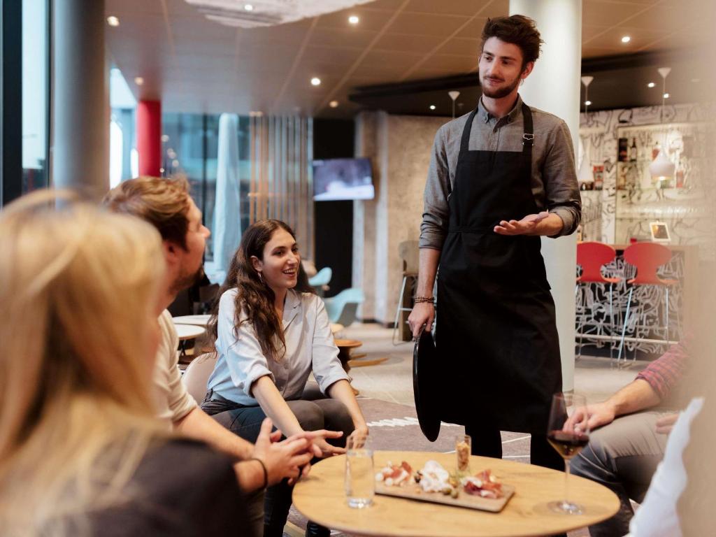 Hotel ibis Lisboa Jose Malhoa - Resim 44