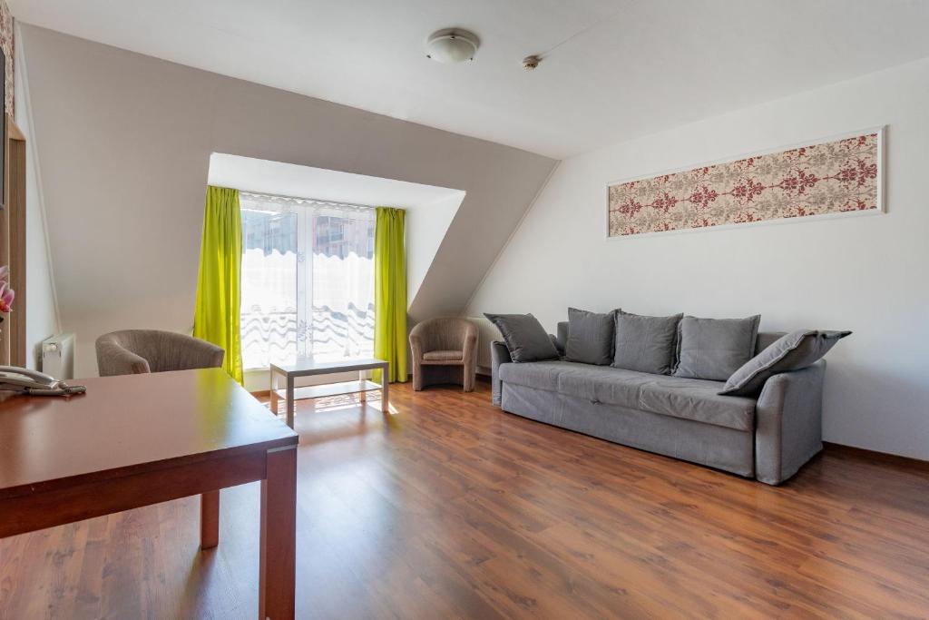 Triple M Hotel - Resim 1