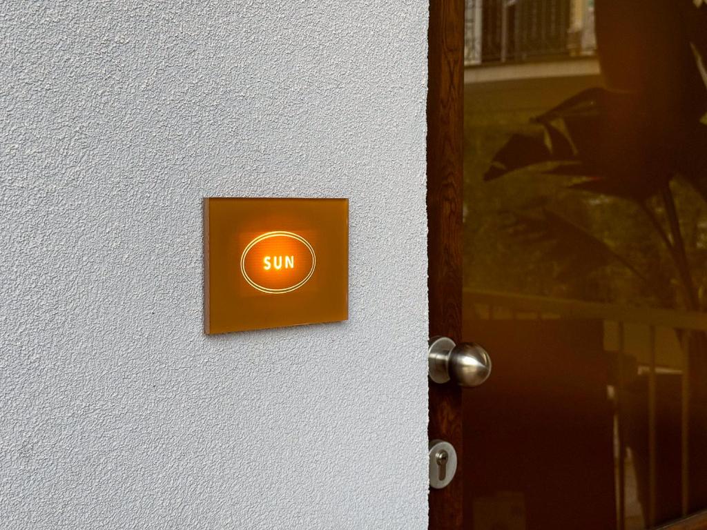Blu Rooms - Rooms to Rest by Host Hero - Camera Doppia Con Bagno Privato