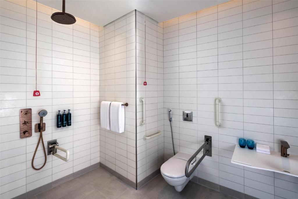 Hilton Dubai Creek Hotel & Residences - Resim 27