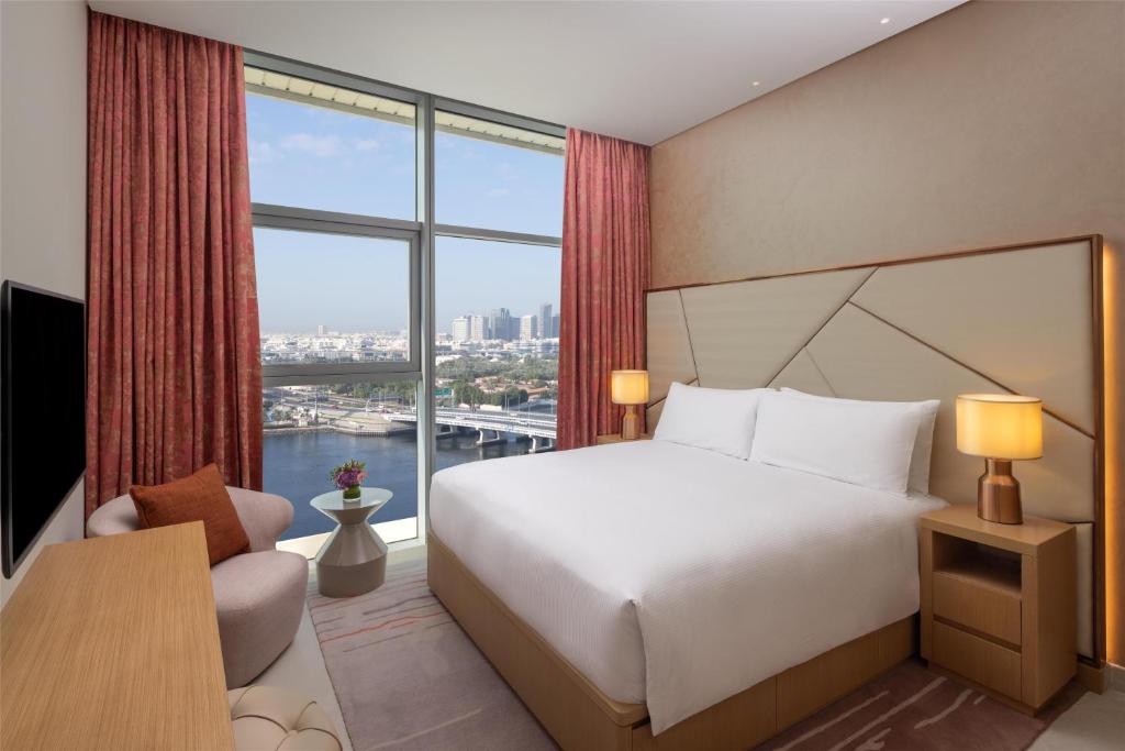 Hilton Dubai Creek Hotel & Residences - Resim 33