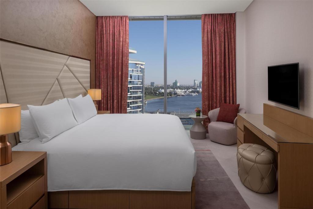 Hilton Dubai Creek Hotel & Residences - Resim 35
