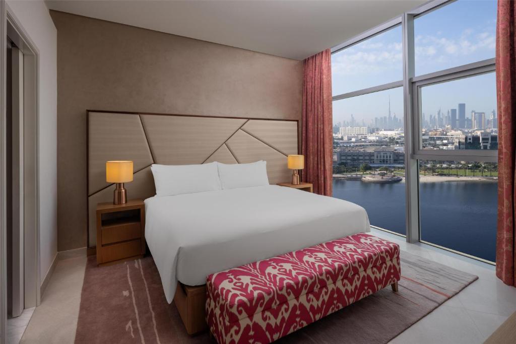 Hilton Dubai Creek Hotel & Residences - Resim 34