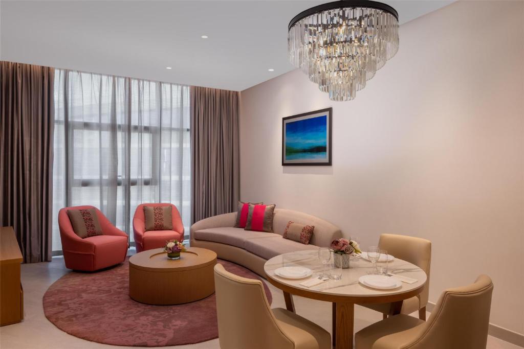 
One-Bedroom Apartment with King Bed
