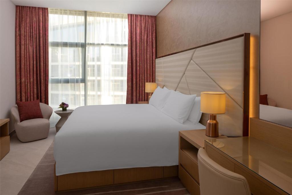 Hilton Dubai Creek Hotel & Residences - Resim 42