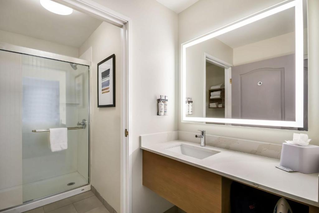 Staybridge Suites Toledo/Maumee by IHG - Suite King Con 1 Camera Da Letto