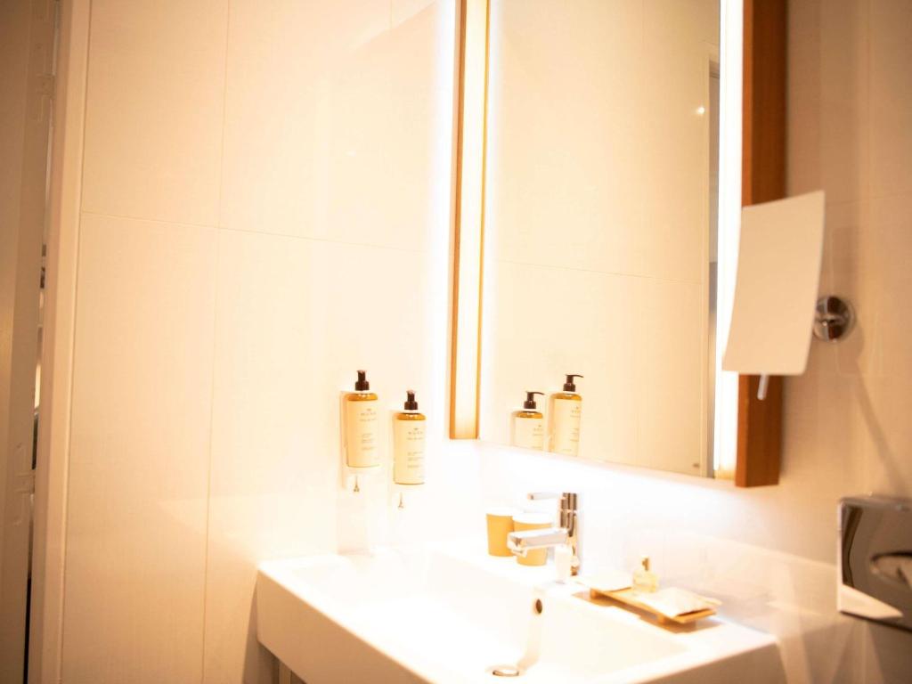 Mercure Paris Opera Garnier Hôtel & Spa - Resim 42