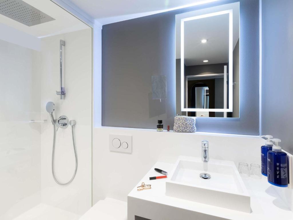 Novotel Luxembourg Kirchberg - Resim 32