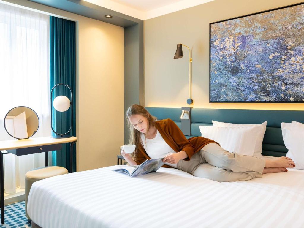 Novotel Luxembourg Kirchberg - Resim 14