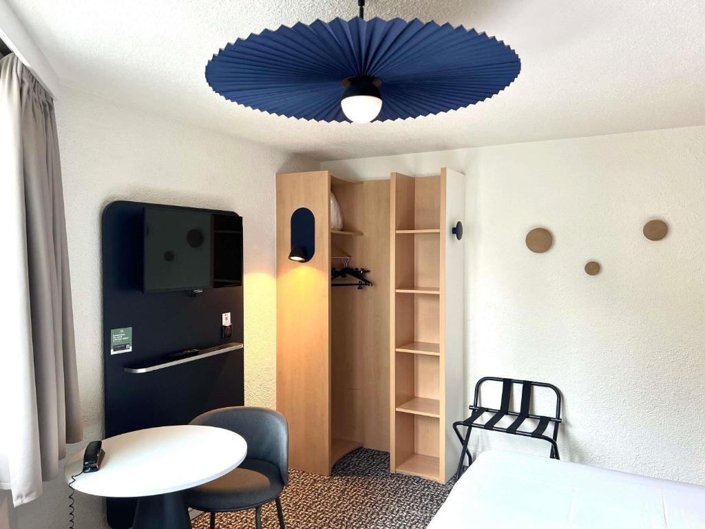 ibis Paris Brancion Parc des Expositions 15ème - Resim 11