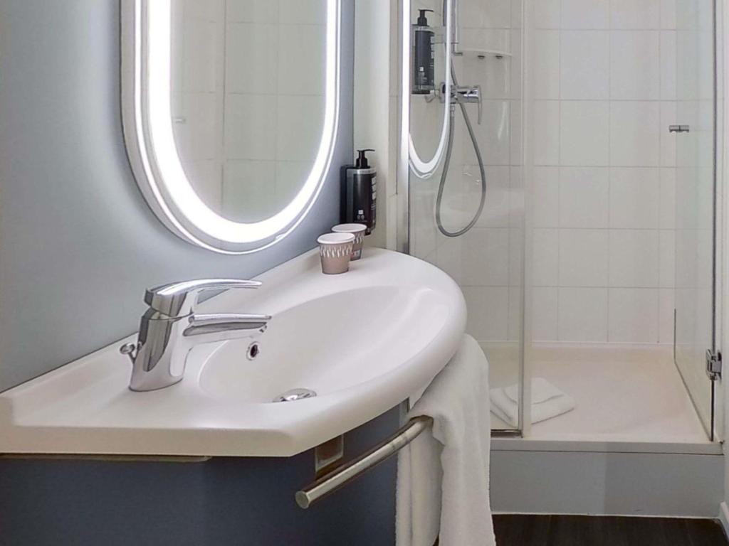 ibis Paris Brancion Parc des Expositions 15ème - Resim 29