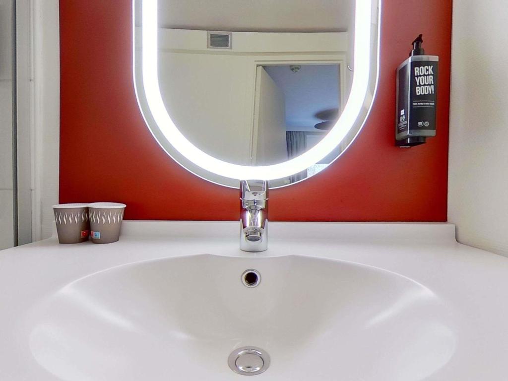 ibis Paris Brancion Parc des Expositions 15ème - Resim 34