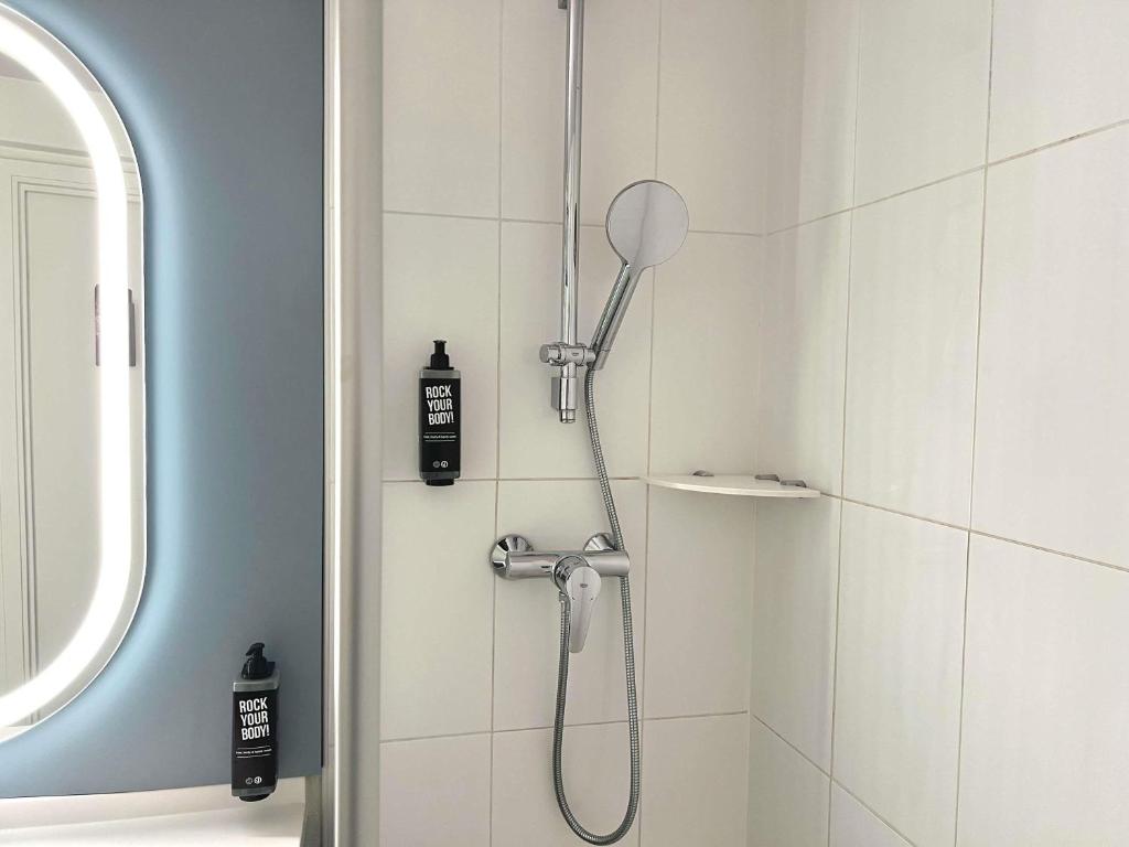 ibis Paris Brancion Parc des Expositions 15ème - Resim 3