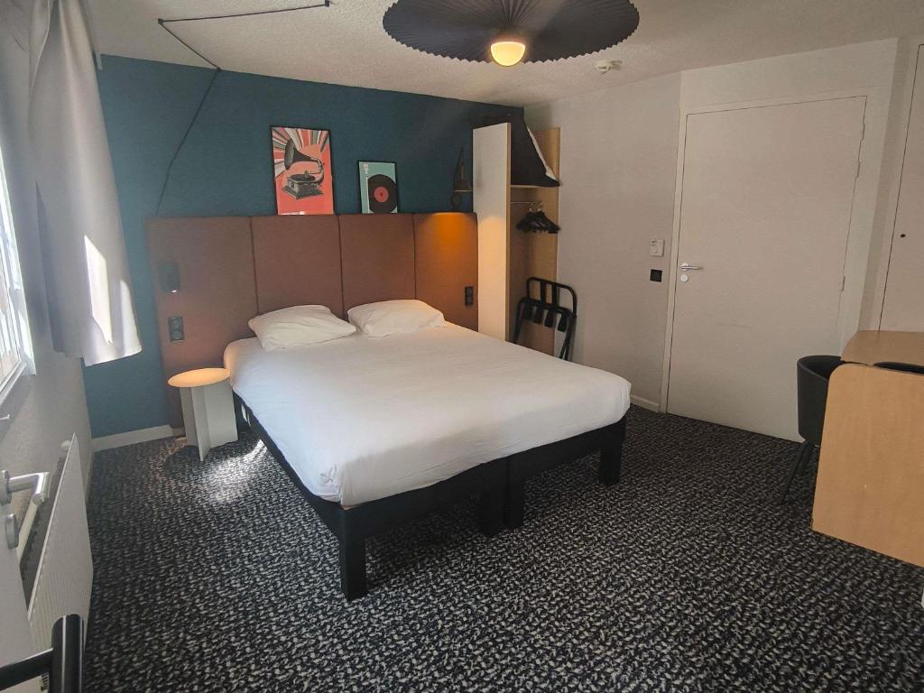 ibis Paris Brancion Parc des Expositions 15ème - Resim 30