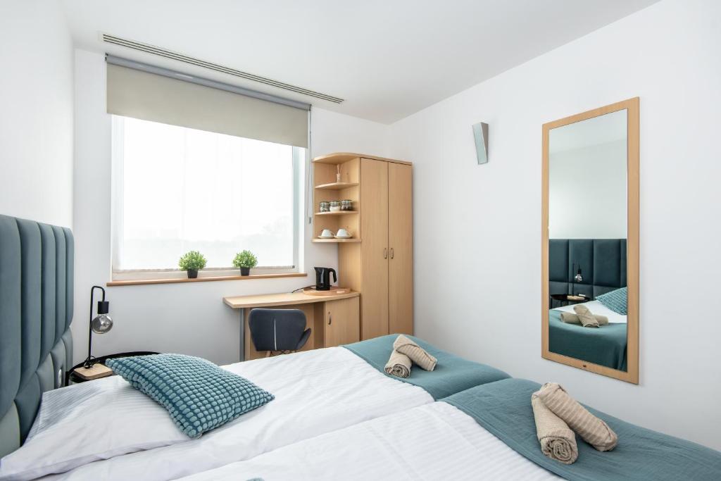 Sapphire Hotel Room Poznan - Resim 32